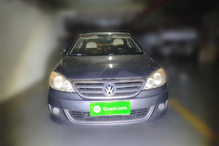 Used Volkswagen Lavida 2011 1.6L Manual - Premium Edition Front