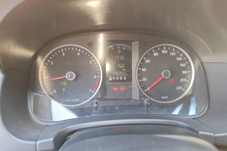 Used Volkswagen Lavida 2011 1.6L Automatic PinYou Edition Instrument Cluster