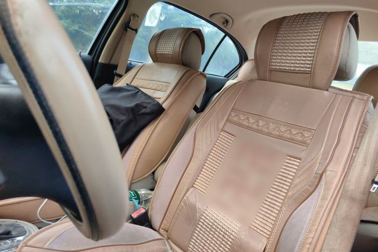 Used Volkswagen Lavida 2011 1.6L Automatic PinYou Edition Left Front Seat