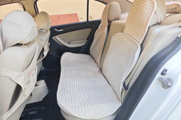 Used Volkswagen Lavida 2011 1.6L Automatic PinYou Edition Left Rear Seat
