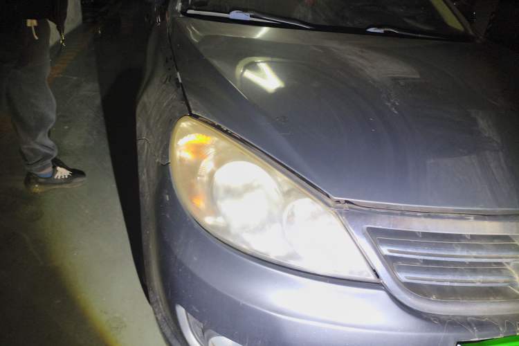 Used Volkswagen Lavida 2011 1.6L Manual - Premium Edition Right Front Headlight