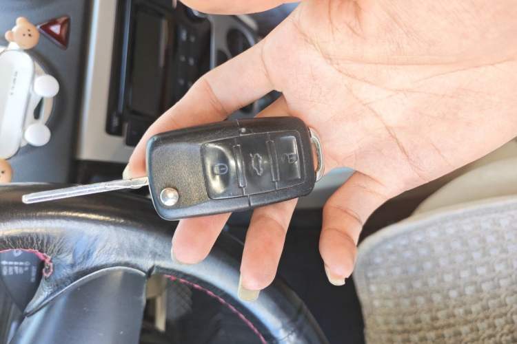 Used Volkswagen Lavida 2011 1.6L Automatic PinYou Edition Vehicle Key