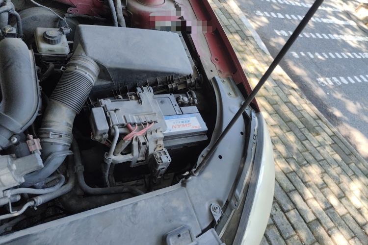 Used Volkswagen Lavida 2011 1.4 TSI DSG Prestige Edition Engine Bay Left