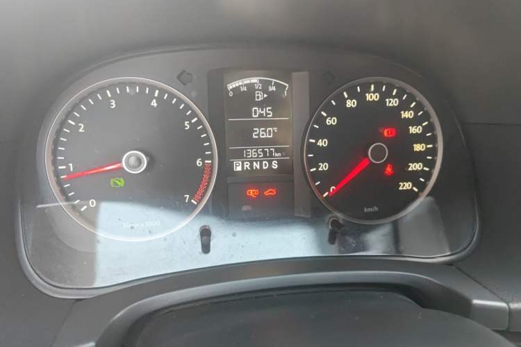 Used Volkswagen Lavida 2011 2.0L Automatic Premium Edition Instrument Cluster