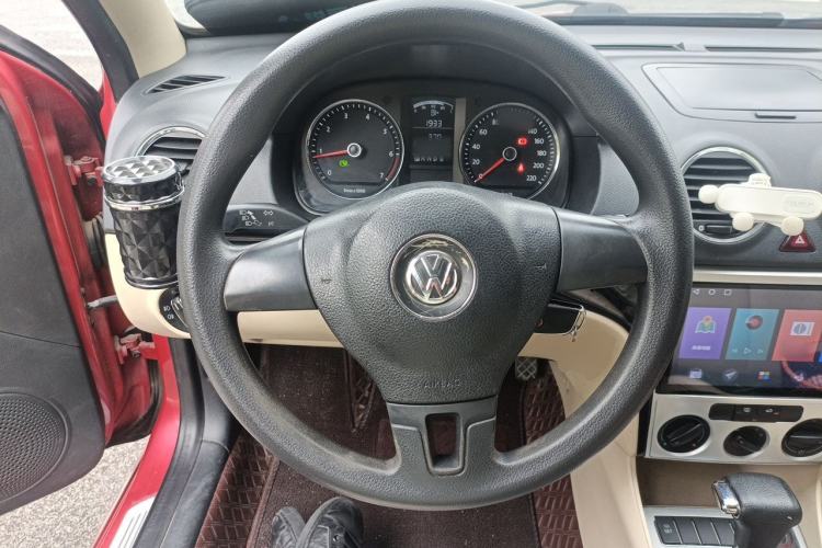 Used Volkswagen Lavida 2011 1.6L Automatic Premium Edition Steering Wheel