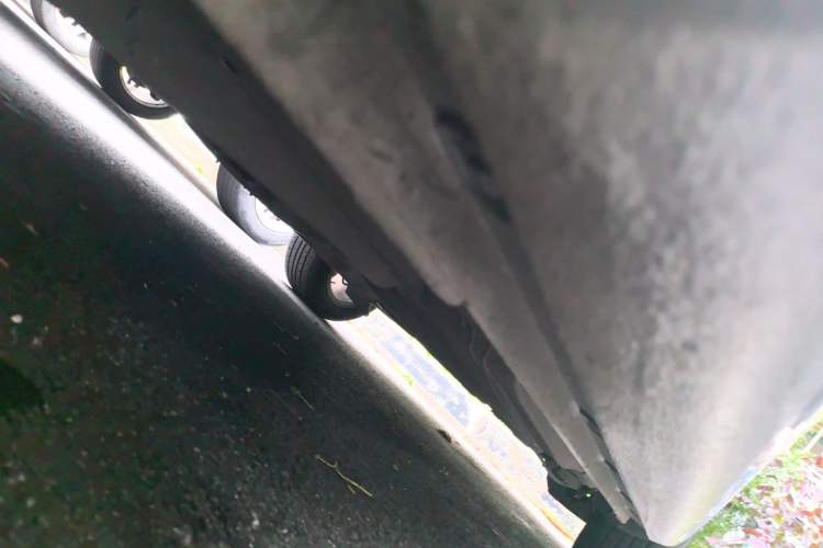 Used Volkswagen Lavida 2011 1.6L Automatic PinYou Edition Chassis Front Left
