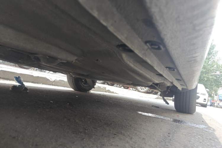 Used Volkswagen Lavida 2011 1.6L Manual Joy Version Chassis Front Left