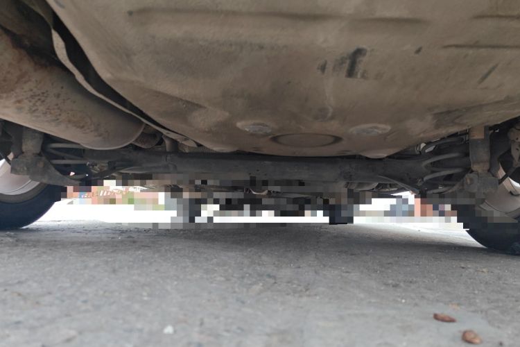 Used Volkswagen Lavida 2011 1.6L Automatic Premium Edition Chassis Rear