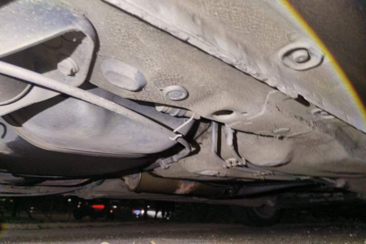 Used Volkswagen Lavida 2011 1.6L Automatic Premium Edition Chassis Rear Right