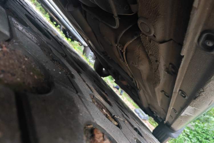 Used Volkswagen Lavida 2011 2.0L Automatic Premium Edition Chassis Rear Right