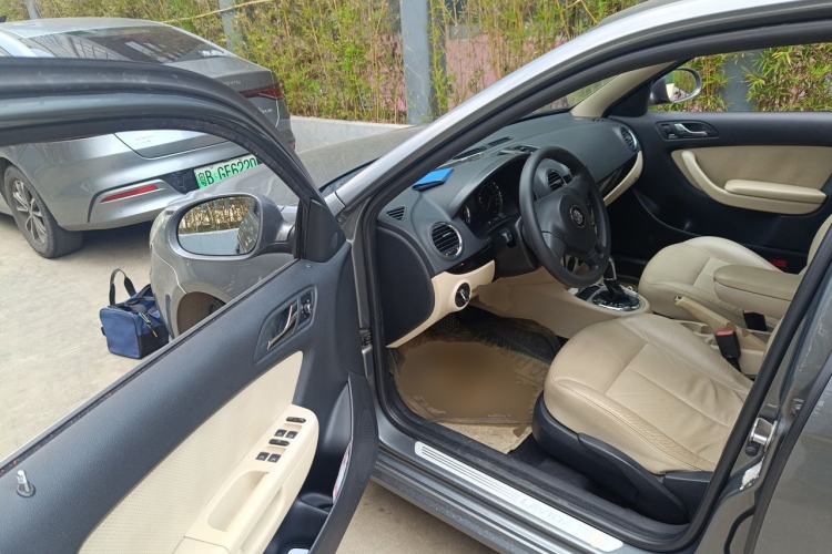 Used Volkswagen Lavida 2011 1.4 TSI DSG Prestige Edition Driver Seat