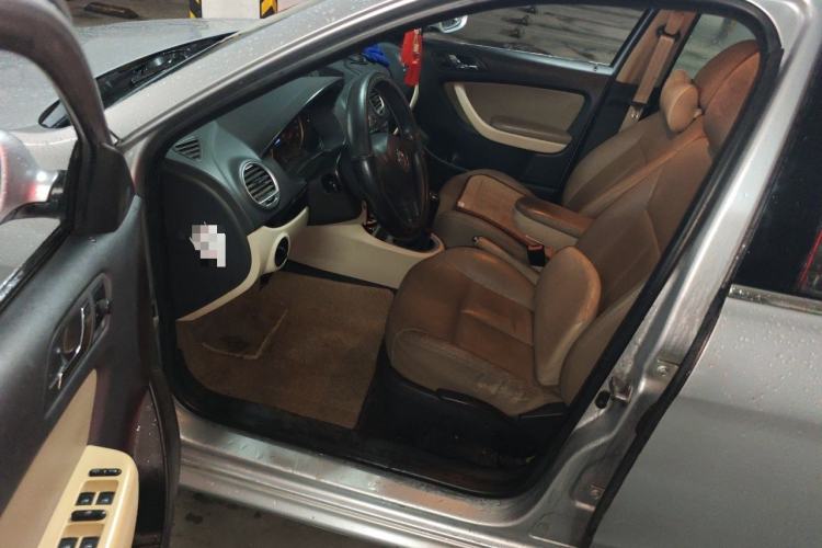Used Volkswagen Lavida 2011 1.6L Manual Joy Version Driver Seat