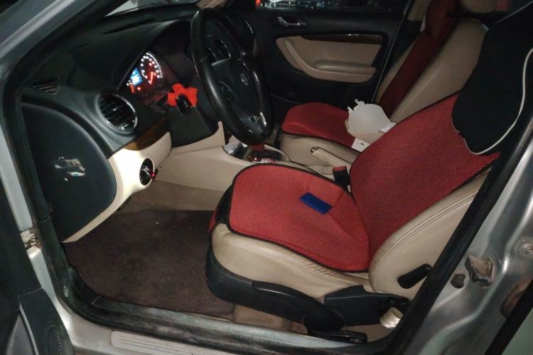 Used Volkswagen Lavida 2011 1.6L Automatic Pinxuan Edition Driver Seat