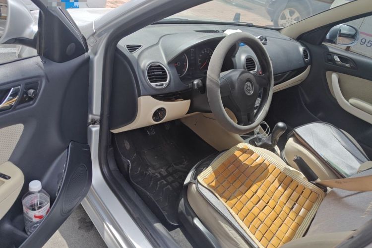 Used Volkswagen Lavida 2011 1.6L Manual Joy Version Driver Seat