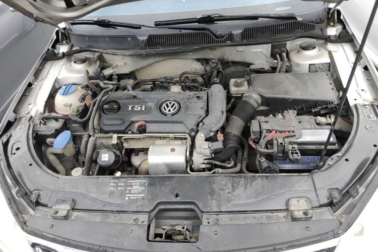 Used Volkswagen Lavida 2011 1.4 TSI DSG Prestige Edition Engine Bay