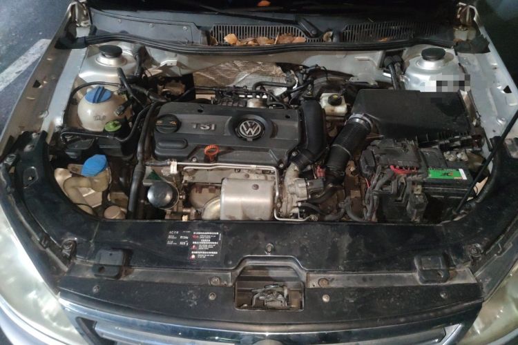 Used Volkswagen Lavida 2011 1.4 TSI DSG Prestige Edition Engine Bay