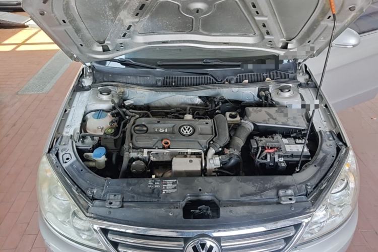 Used Volkswagen Lavida 2011 1.4 TSI DSG Prestige Edition Engine Bay