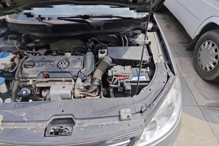 Used Volkswagen Lavida 2011 1.4 TSI DSG Prestige Edition Engine Bay Left
