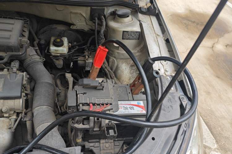 Used Volkswagen Lavida 2011 1.6L Manual Joy Version Engine Bay Left