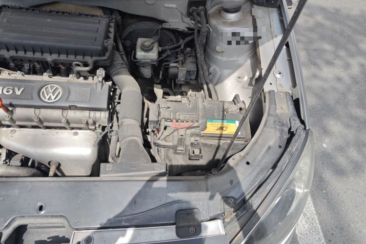Used Volkswagen Lavida 2011 1.6L Manual Joy Version Engine Bay Left