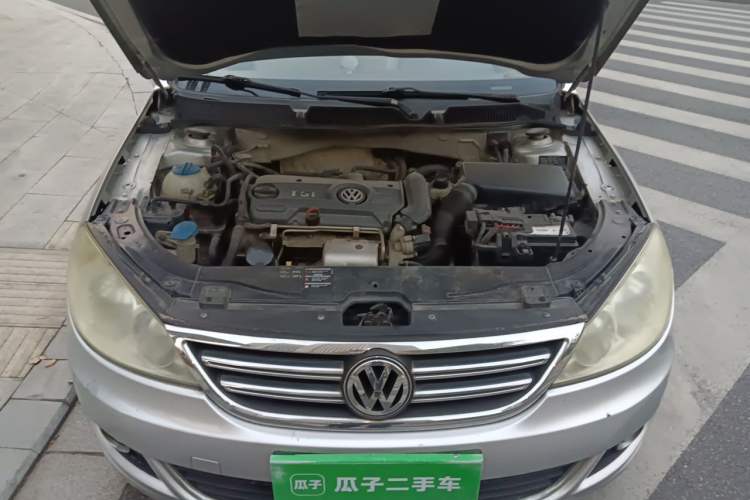 Used Volkswagen Lavida 2011 1.4 TSI Manual Prestige Edition Engine Bay