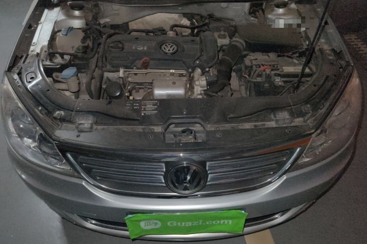 Used Volkswagen Lavida 2011 1.4 TSI DSG Prestige Edition Engine Bay