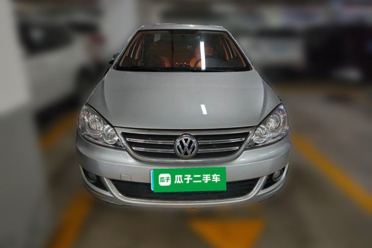 Used Volkswagen Lavida 2011 1.6L Automatic Premium Edition Front