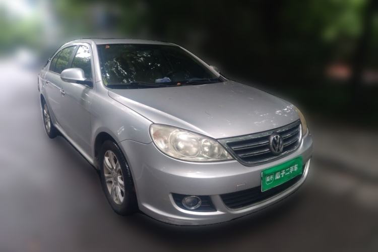 Used Volkswagen Lavida 2011 1.4 TSI DSG Prestige Edition Front Right 45 Deg