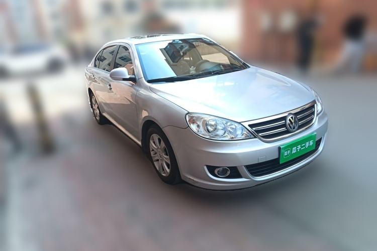 Used Volkswagen Lavida 2011 1.6L Automatic Premium Edition Front Right 45 Deg