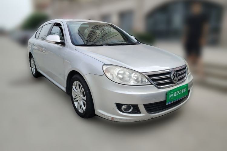 Used Volkswagen Lavida 2011 1.6L Automatic Premium Edition Front Right 45 Deg