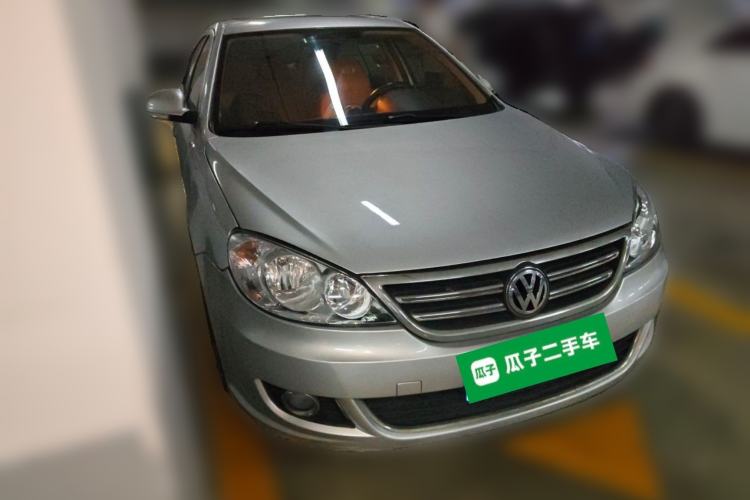 Used Volkswagen Lavida 2011 1.6L Automatic Premium Edition Front Right 45 Deg