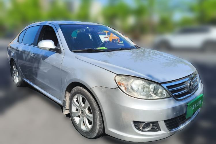 Used Volkswagen Lavida 2011 1.6L Automatic Premium Edition Front Right 45 Deg