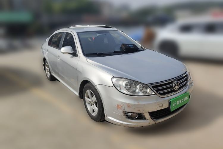 Used Volkswagen Lavida 2011 1.6L Manual Joy Version Front Right 45 Deg