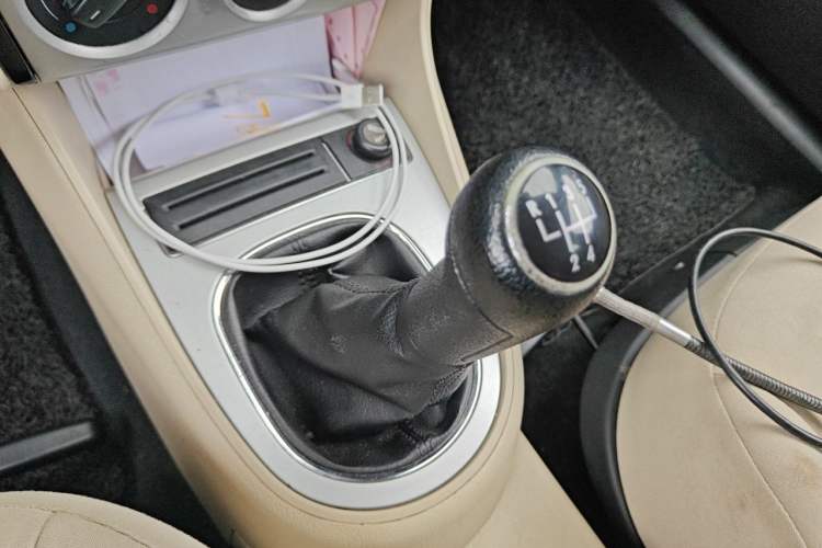 Used Volkswagen Lavida 2011 1.6L Manual Joy Version Gear Lever