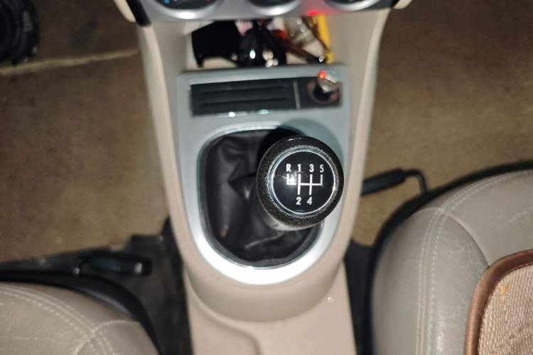 Used Volkswagen Lavida 2011 1.6L Manual Joy Version Gear Lever