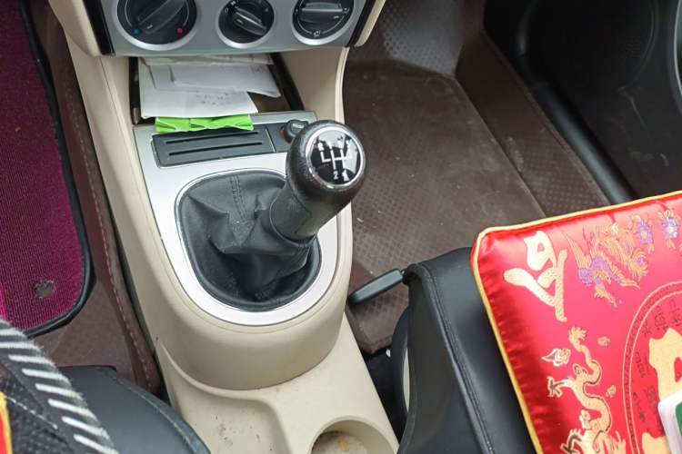 Used Volkswagen Lavida 2011 1.6L Manual Joy Version Gear Lever