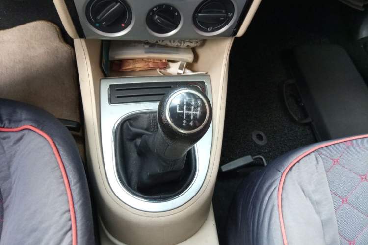 Used Volkswagen Lavida 2011 1.6L Manual Joy Version Gear Lever