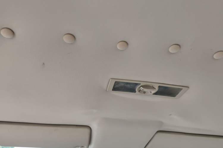 Used Volkswagen Lavida 2011 1.6L Automatic PinYou Edition Headliner