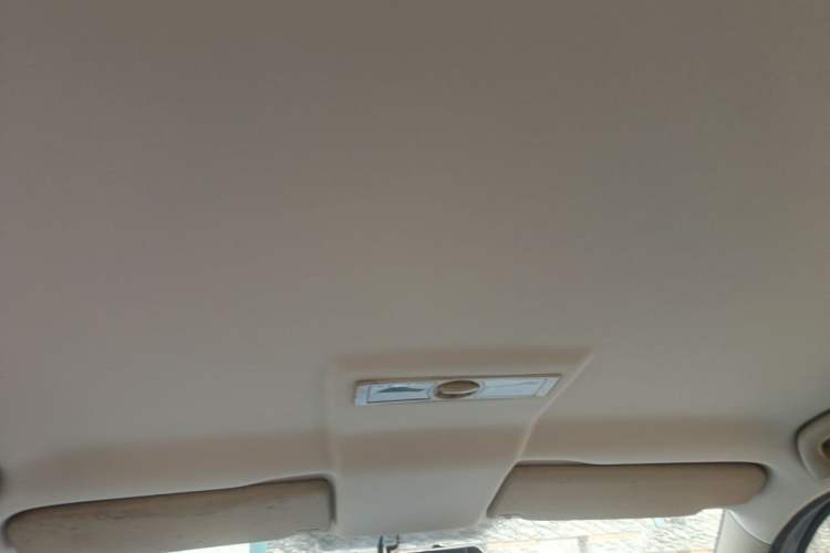 Used Volkswagen Lavida 2011 1.6L Automatic PinYou Edition Headliner