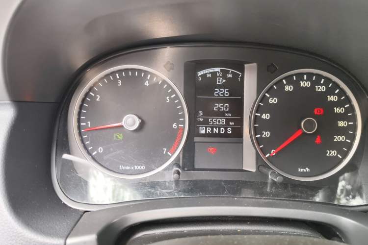Used Volkswagen Lavida 2011 1.6L Automatic PinYou Edition Instrument Cluster