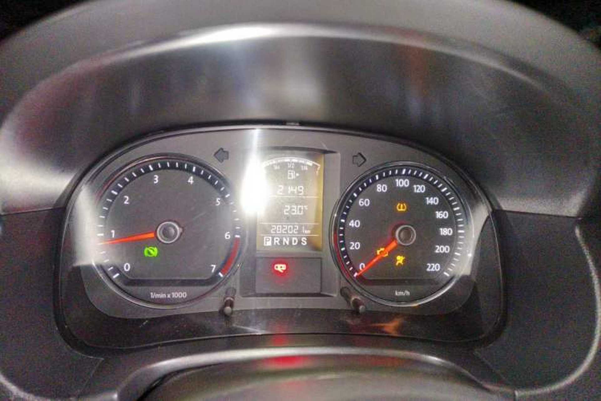 Used Volkswagen Lavida 2011 1.6L Automatic Premium Edition Instrument Cluster