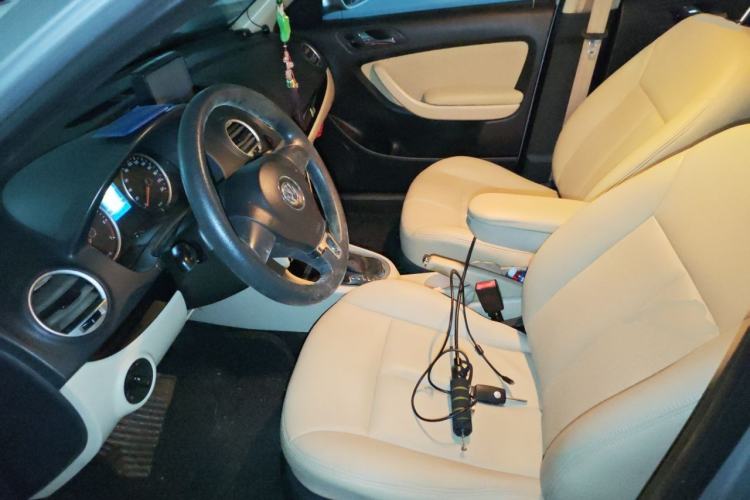 Used Volkswagen Lavida 2011 2.0L Automatic Premium Edition Left Front Seat
