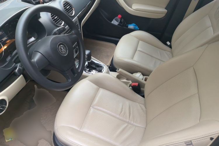 Used Volkswagen Lavida 2011 1.6L Automatic PinYou Edition Left Front Seat