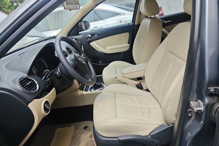 Used Volkswagen Lavida 2011 1.4 TSI DSG Prestige Edition Left Front Seat