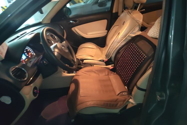 Used Volkswagen Lavida 2011 1.6L Automatic Premium Edition Left Front Seat