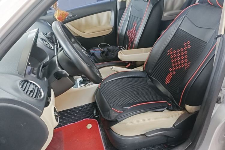 Used Volkswagen Lavida 2011 1.4 TSI DSG Prestige Edition Left Front Seat