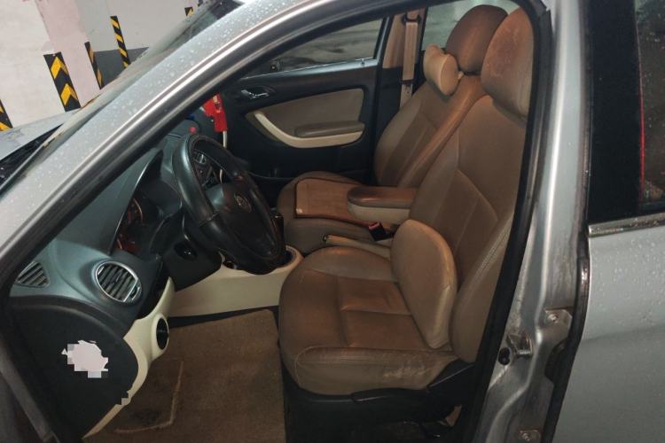 Used Volkswagen Lavida 2011 1.6L Manual Joy Version Left Front Seat