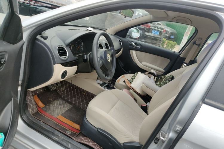 Used Volkswagen Lavida 2011 1.6L Automatic PinYou Edition Left Front Seat