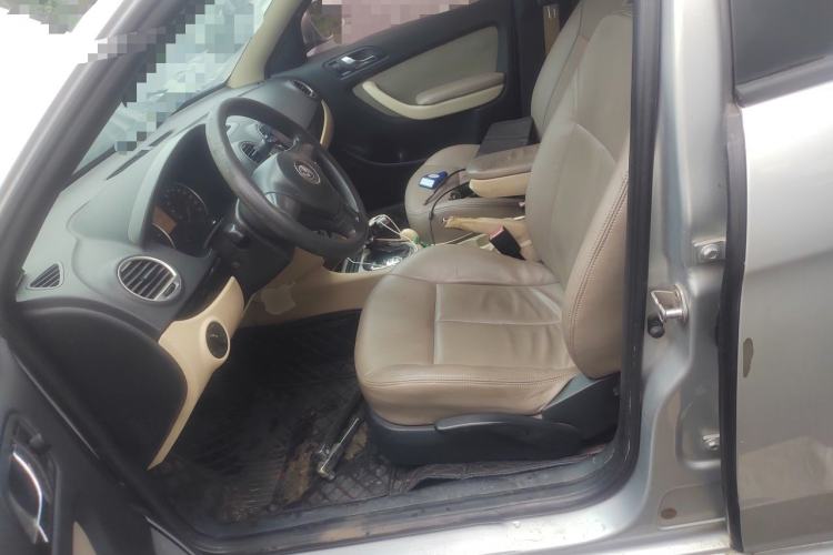 Used Volkswagen Lavida 2011 1.6L Automatic PinYou Edition Left Front Seat