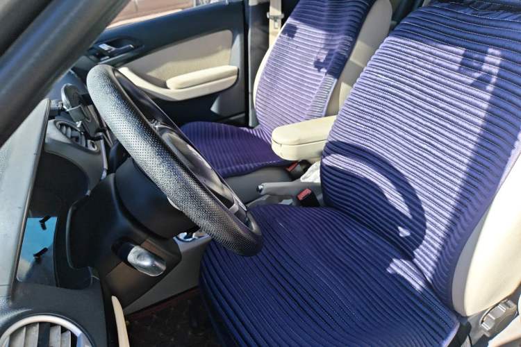 Used Volkswagen Lavida 2011 1.6L Automatic PinYou Edition Left Front Seat